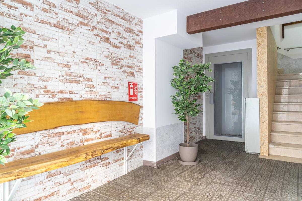 Pension H30 Salces Licencia Hbi01292 Bilbao Exterior photo