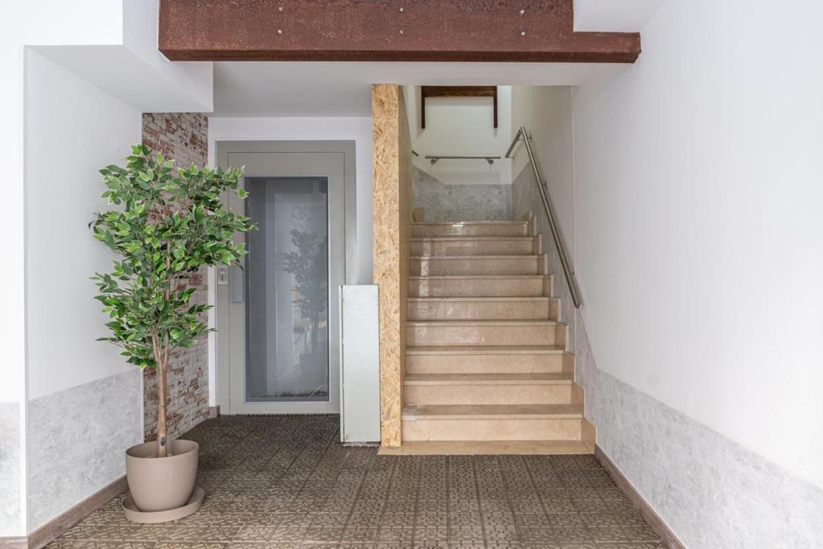 Pension H30 Salces Licencia Hbi01292 Bilbao Exterior photo